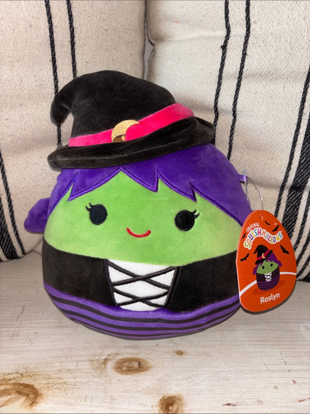 Squishmallows Roslyn Witch Plush Purple Green & Black New